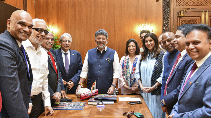 https://www.salarnews.in/public/uploads/images/newsimages/maannewsimage16062026_220350_WEb pics (15).png